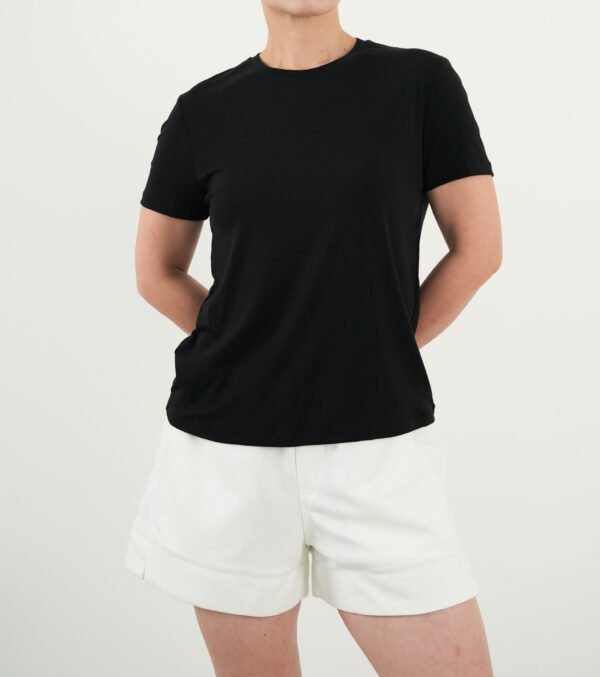 Rae Basic Tee X Dewi Budjo