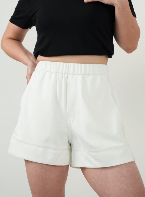 Fleur Basic Shorts X Dewi Budjo