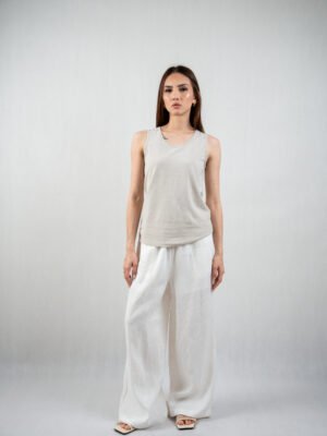 Damian Sleveless Tee