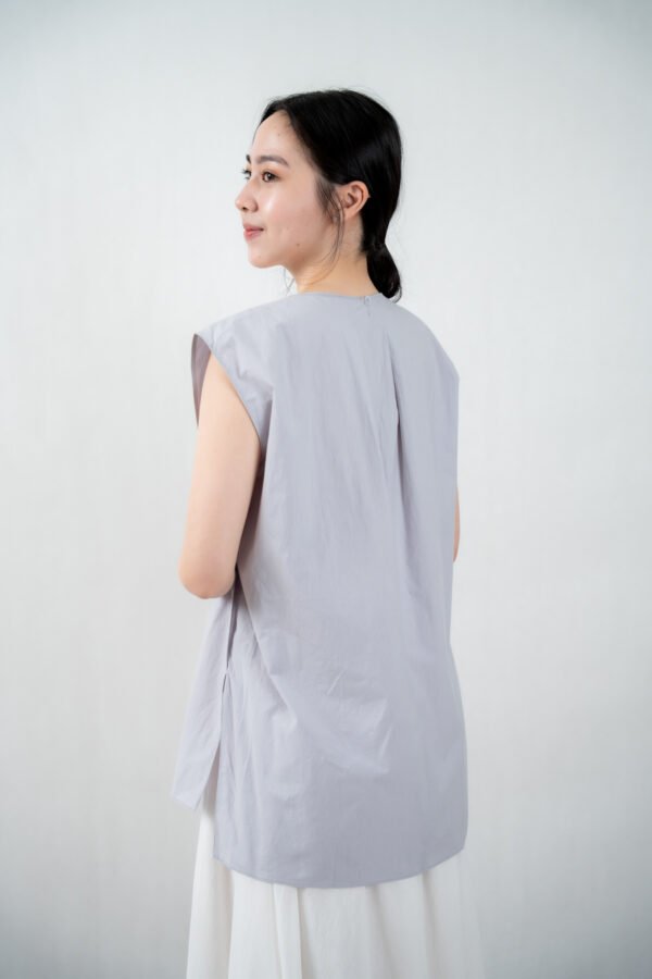 Jett Sleveless Top