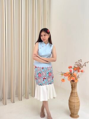 Taryn Flowers Skirt